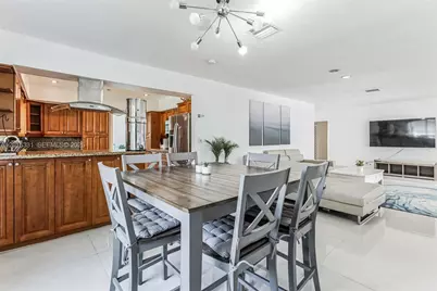 633 N Crescent Dr, Hollywood, FL 33021 - Photo 21