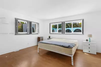 633 N Crescent Dr, Hollywood, FL 33021 - Photo 31