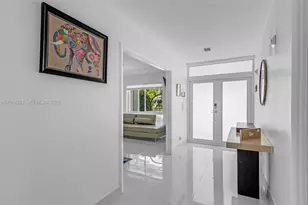 633 N Crescent Dr, Hollywood, FL 33021 - Photo 9