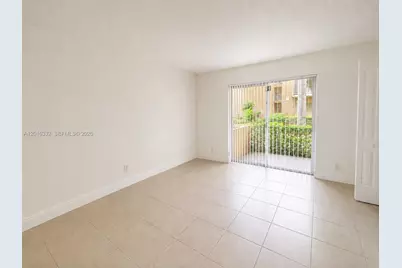 17911 NW 68th Ave #M201, Hialeah, FL 33015 - Photo 1