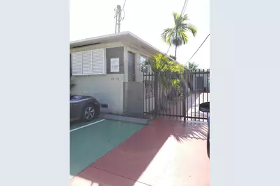 554 NE 68th St #4, Miami, FL 33138 - Photo 5