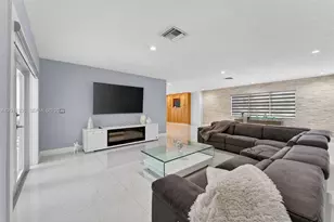 2918 Cleveland St, Hollywood, FL 33020 - Photo 7