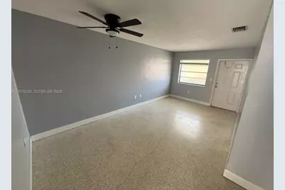 990 SW 4th St #6, Miami, FL 33130 - Photo 5