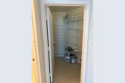 1900 N Bayshore Dr #1707, Miami, FL 33132 - Photo 13