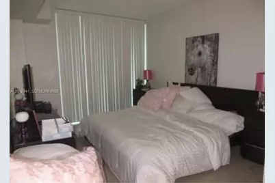 1900 N Bayshore Dr #1707, Miami, FL 33132 - Photo 5