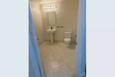 1900 N Bayshore Dr #1707, Miami, FL 33132 - Photo 7
