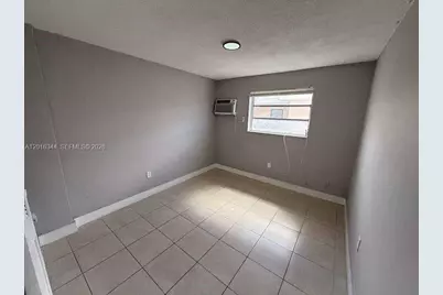 1646 NW 2nd St #6, Miami, FL 33125 - Photo 5