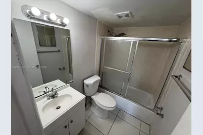 17530 NW 68th Ave #C3004, Hialeah, FL 33015 - Photo 5