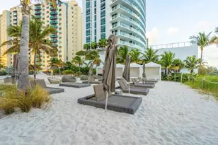 4111 S Ocean Dr, Hollywood, FL 33019 - Photo 29