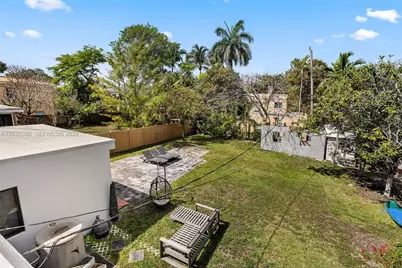 3420 Sheridan Ave, Miami Beach, FL 33140 - Photo 25