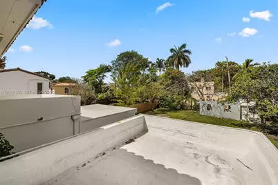 3420 Sheridan Ave, Miami Beach, FL 33140 - Photo 31