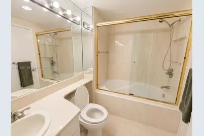 2000 Island Blvd #2710, Aventura, FL 33160 - Photo 13