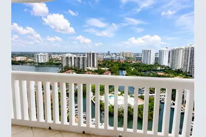 2000 Island Blvd #2710, Aventura, FL 33160 - Photo 1