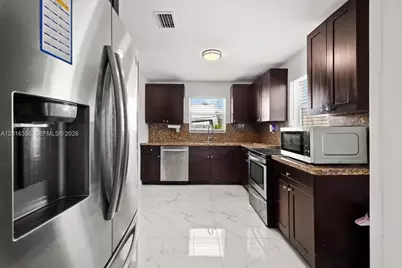1031 NW 202nd St, Miami Gardens, FL 33169 - Photo 3