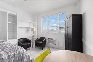 255 W 24th St, Miami Beach, FL 33140 - Photo 3