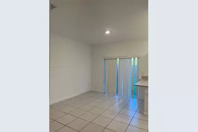 1211 SE 27th Ter, Homestead, FL 33035 - Photo 5