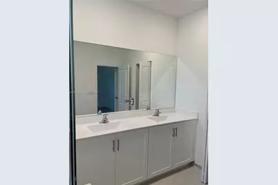 1211 SE 27th Ter, Homestead, FL 33035 - Photo 15