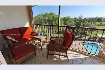 6100 S Falls Cir Dr #404, Lauderhill, FL 33319 - Photo 9