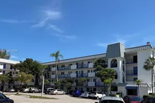 6100 S Falls Cir Dr, Lauderhill, FL 33319 - Photo 25