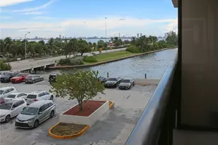 600 NE 36th St, Miami, FL 33137 - Photo 7