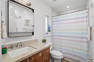7830 SW 53rd Pl, Miami, FL 33143 - Photo 19