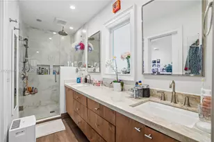 7830 SW 53rd Pl, Miami, FL 33143 - Photo 13