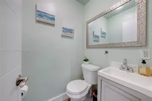 2747 Dewey St, Hollywood, FL 33020 - Photo 11