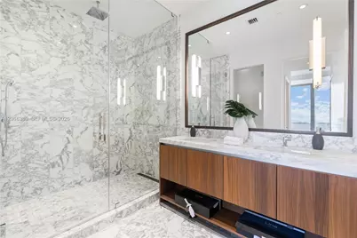 175 SE 25th Road #1601, Miami, FL 33129 - Photo 11