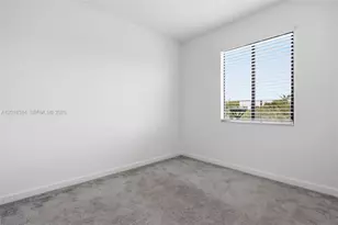 20714 NE 5th Ct, Miami, FL 33179 - Photo 23