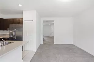 20714 NE 5th Ct, Miami, FL 33179 - Photo 13