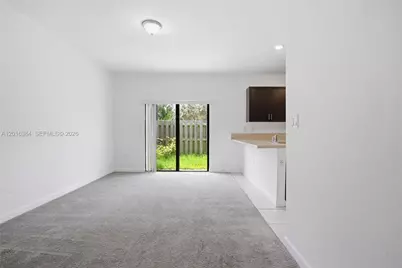 20714 NE 5th Ct #220714, Miami, FL 33179 - Photo 9