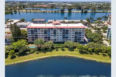 1101 Crystal Lake Dr #203, Deerfield Beach, FL 33064 - Photo 29