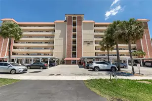 1101 Crystal Lake Dr, Deerfield Beach, FL 33064 - Photo 27