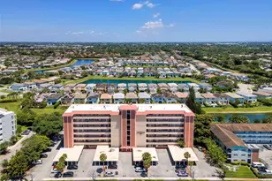 1101 Crystal Lake Dr, Deerfield Beach, FL 33064 - Photo 1
