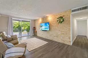 14185 SW 87th St, Miami, FL 33183 - Photo 11