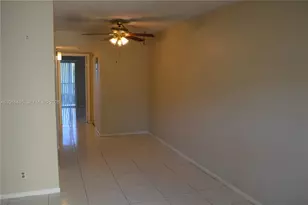 13350 SW 1st St, Pembroke Pines, FL 33027 - Photo 7