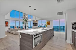 121 NE 34th St, Miami, FL 33137 - Photo 11