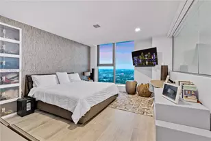 121 NE 34th St, Miami, FL 33137 - Photo 25