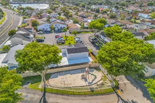 8266 NW 192nd Terrace, Hialeah, FL 33015 - Photo 25