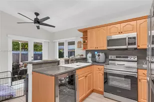 8266 NW 192nd Terrace, Hialeah, FL 33015 - Photo 9