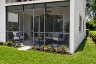 550 SW 137th Ave, Pembroke Pines, FL 33027 - Photo 7