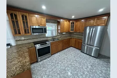 15640 SW 102nd Pl #15640, Miami, FL 33157 - Photo 3