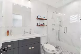 1705 NE 24th St, Wilton Manors, FL 33305 - Photo 39