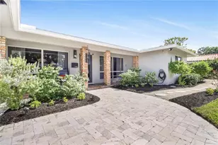 1705 NE 24th St, Wilton Manors, FL 33305 - Photo 1