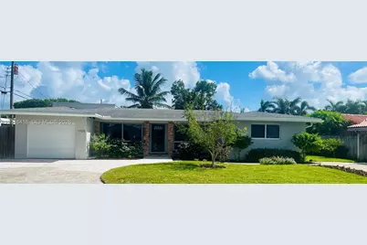 1705 NE 24th St, Wilton Manors, FL 33305 - Photo 3