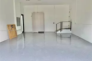 1940 Alamanda Dr, North Miami, FL 33181 - Photo 37