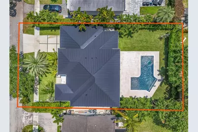 1940 Alamanda Dr, North Miami, FL 33181 - Photo 41