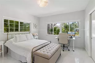 7511 Miami View Dr, North Bay Village, FL 33141 - Photo 9