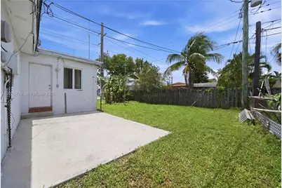 2300 N 57th Ter, Hollywood, FL 33021 - Photo 21