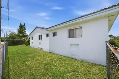 2300 N 57th Ter, Hollywood, FL 33021 - Photo 23